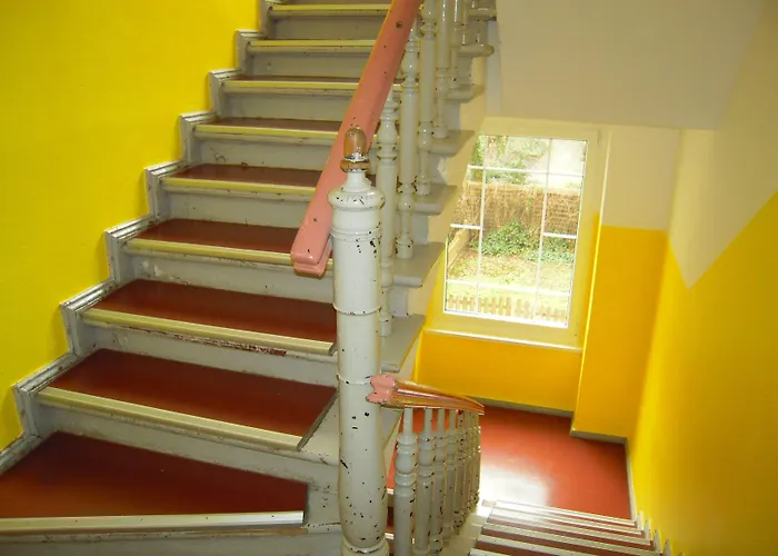 Happy Go Lucky +Hostel Berlin